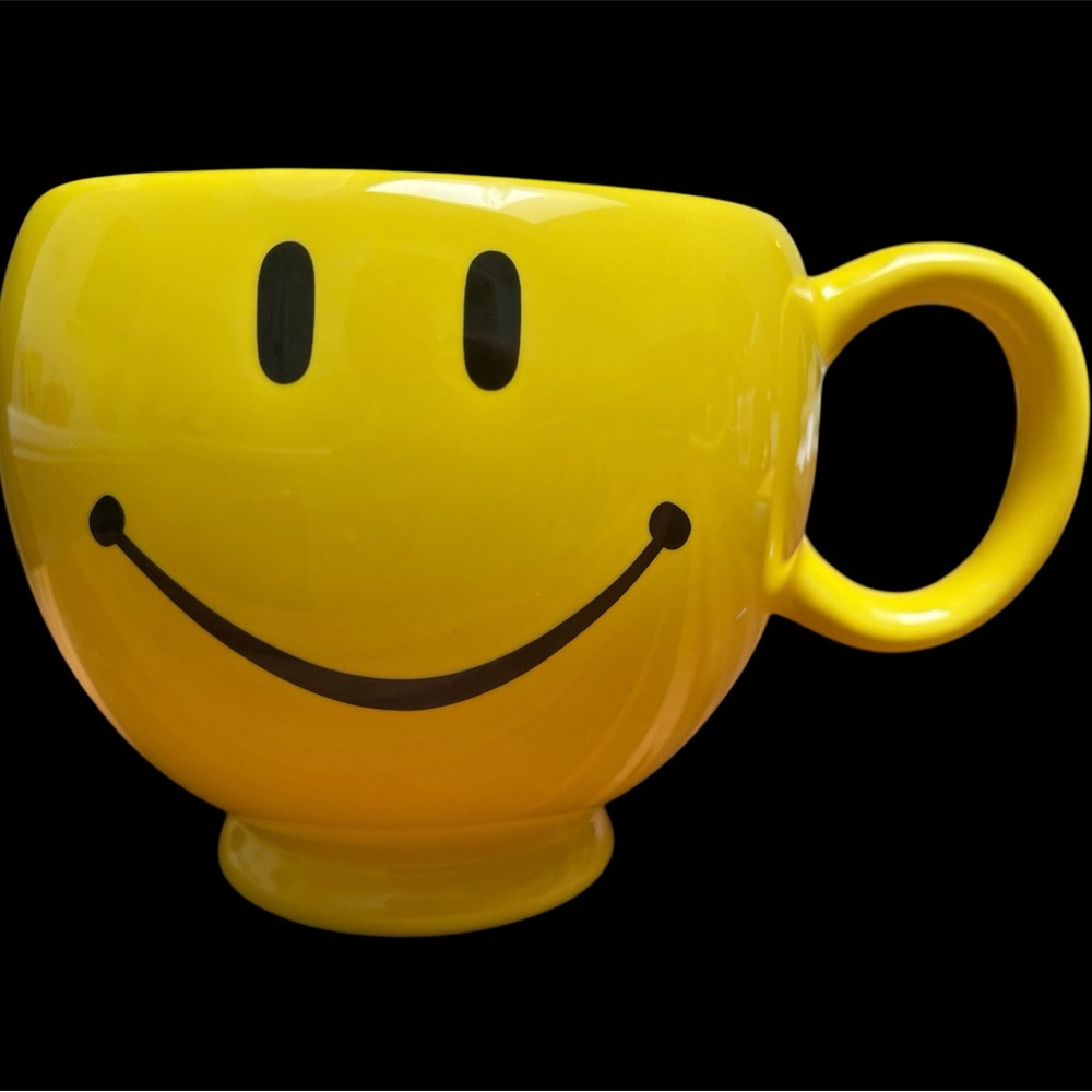 Yellow Smiley Face Mug